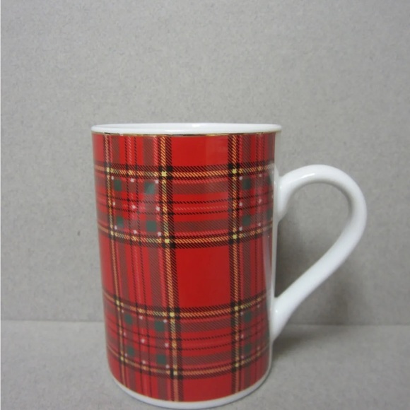 Pacific Rim porcelain red plaid mug set of 4 Holiday Christmas coffee tea mugs - Picture 2 of 9